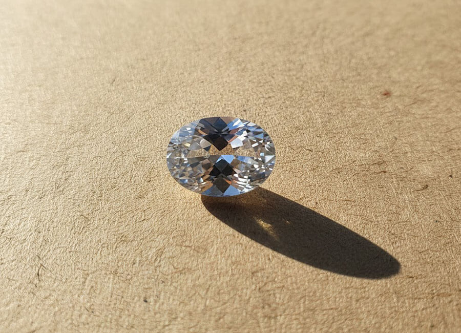 2-sri-lankan-white-sapphire-gemstones-ceylon