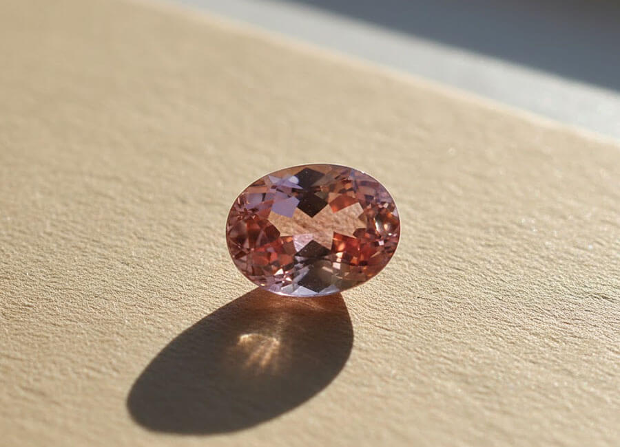 9-sri-lankan-padparadscha-sapphire-ceylon