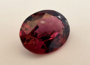 gar-01-buy-rhodolite-garnet-gemstone–certified-red-garnet-sri-lanka-with-high-clarity-2