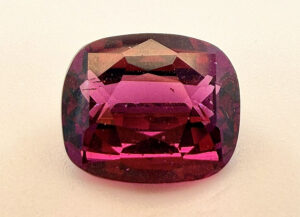 gar-05-sri-lankan-rhodolite-garnet-gemstone-rare-garnet-from-1