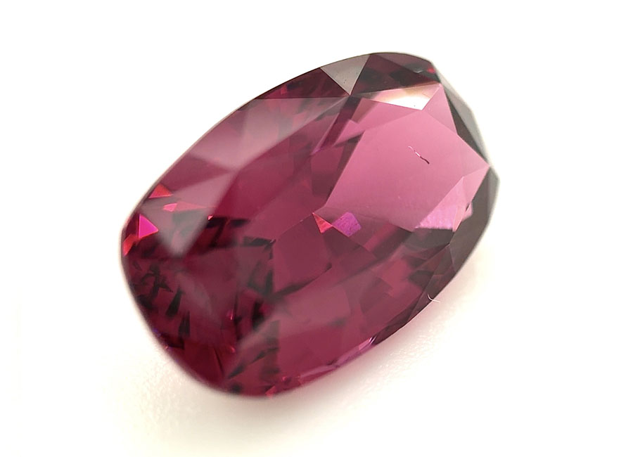 gar-06-ceylon-rhodolite-garnet-with-rose-tone-certified-garnet-stone-for-sale-2
