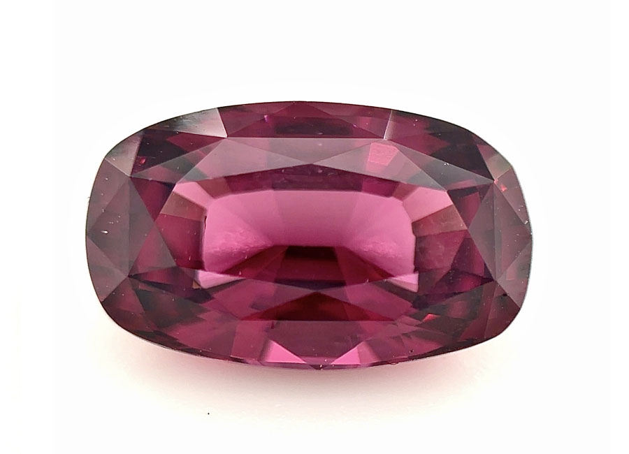 gar-06-natural-rhodolite-rose-garnet-from-sri-Lanka-pinkish-red-garnet-gemstone-1