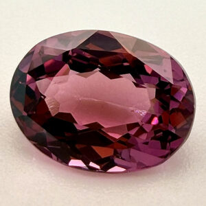 spin-04-purplish-pink-spinel-gemstone-jewelry-necklace-wedding-ring-design-2