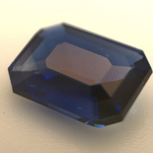 bs-07-buy-gemstones-online-blue-sapphire-natural-royal-blue-3